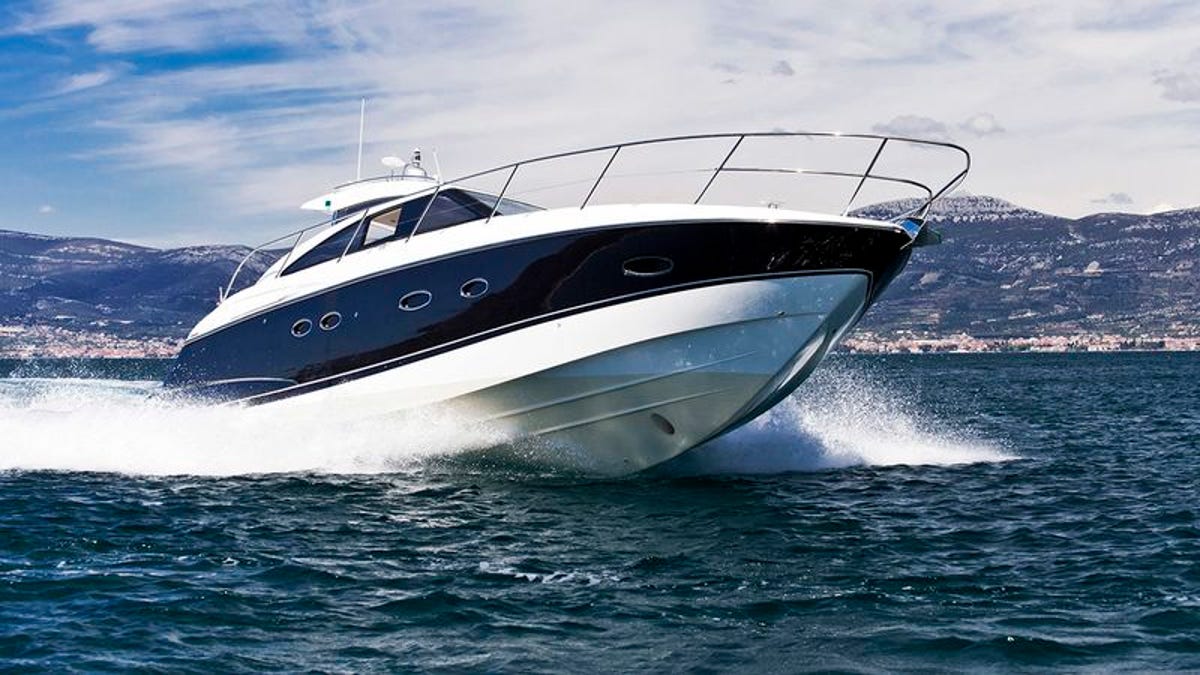 What to Ask Before Buying a Boat? - GasanMamo Insurance