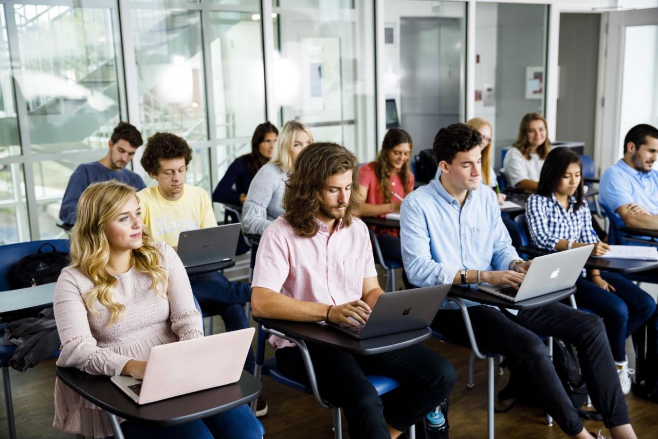 Master's in Higher Education Online | M.Ed. | Liberty University Master's in Higher Education Online | M.Ed. | Liberty University